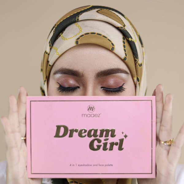 Maaez - Dream Girl - 4 In 1 Palette (AS-IS SALE) - Image 3